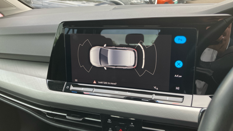 Volkswagen Golf 1.5 TSI Life 5dr Petrol Hatchback